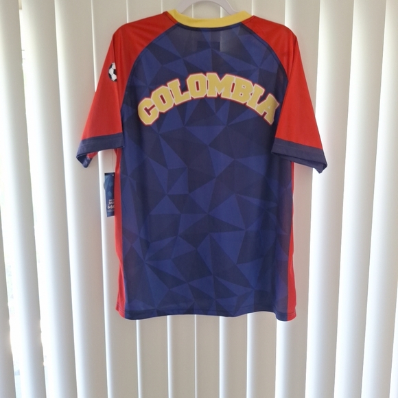 NWT Large XCelsius Active Columbia Futbol Soccer Jersey Shirt MSRP $70 - Picture 2 of 6